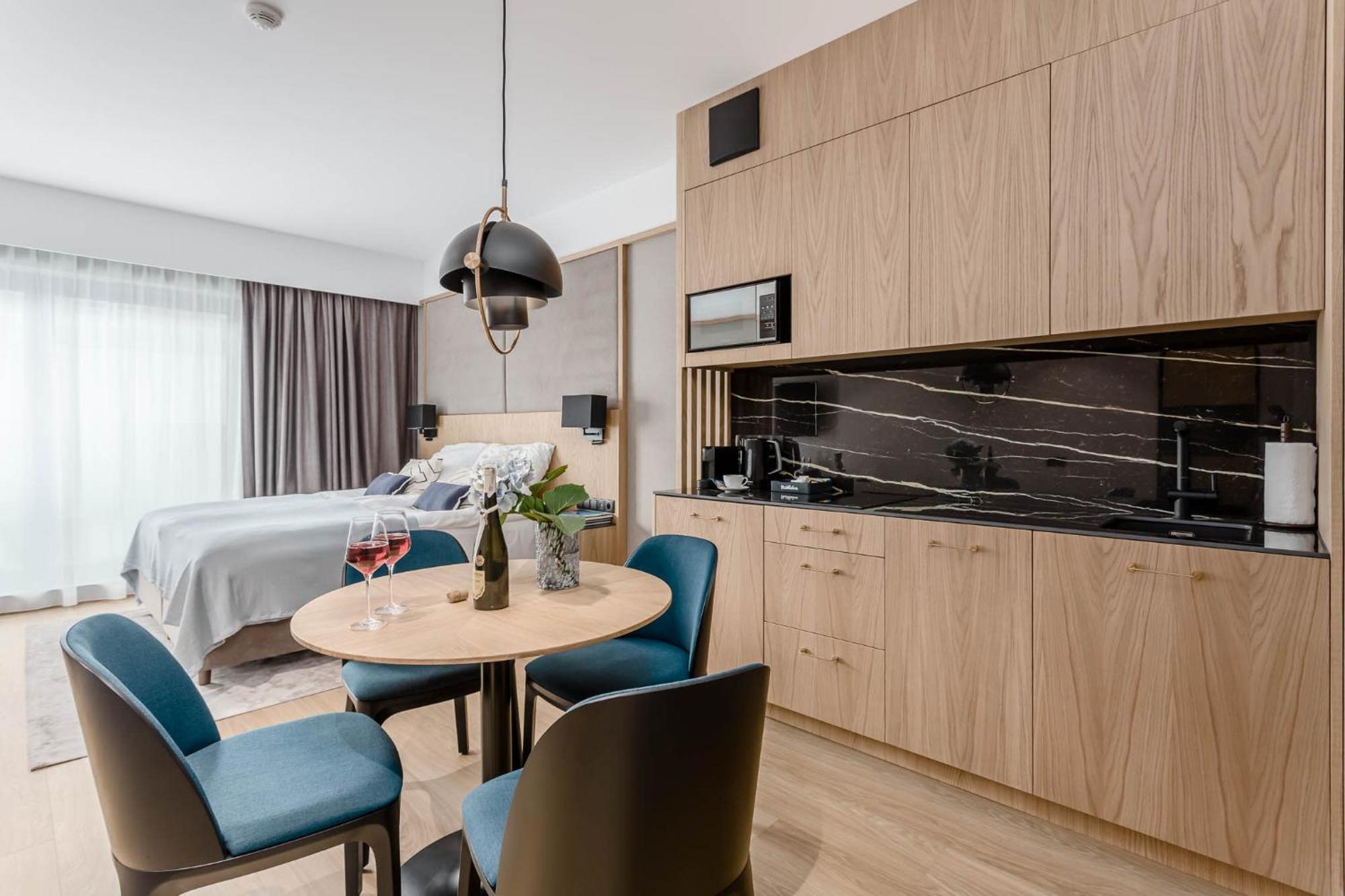 Deo Plaza - Apartamenty W Sercu Gdanska By Rent Like Home Dış mekan fotoğraf