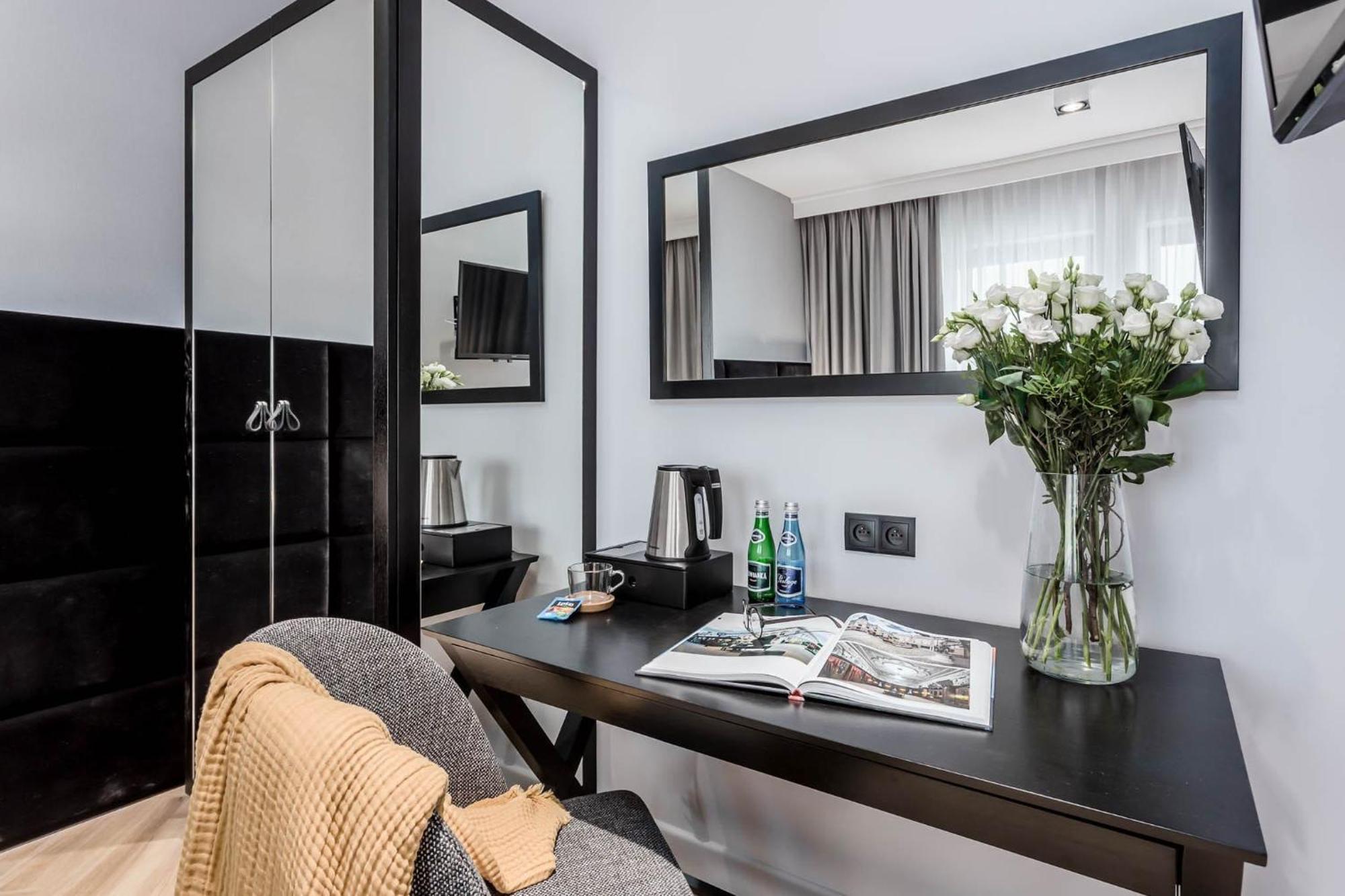 Deo Plaza - Apartamenty W Sercu Gdanska By Rent Like Home Dış mekan fotoğraf
